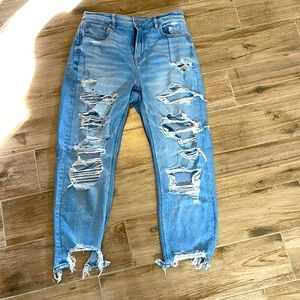 American Eagle Ripped Mom Jeans